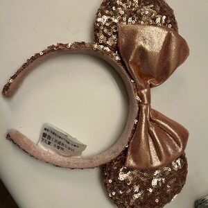 Disney Minnie Ears Sparkling Pink Sequin Bow Headband